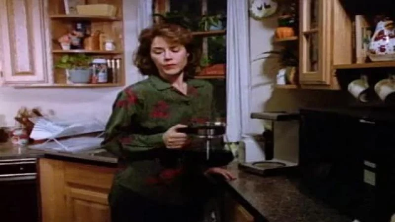 Кадры из сериала Беверли-Хиллз 90210 (1990)