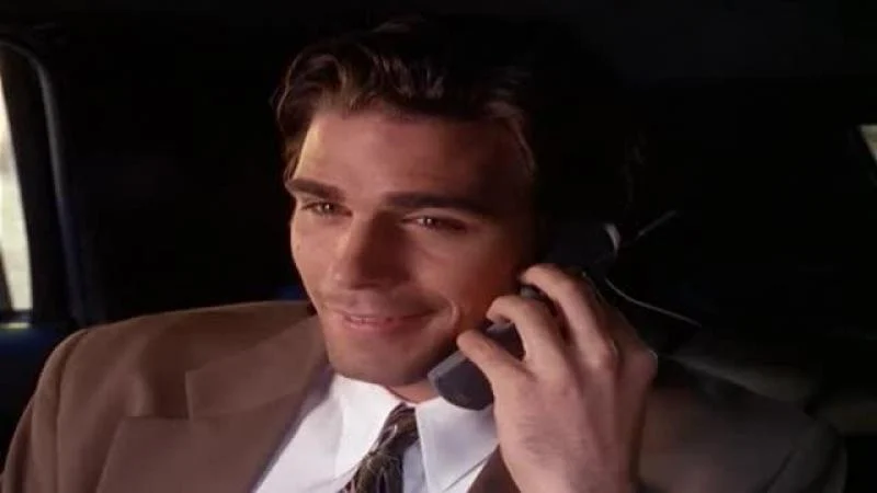 Кадры из сериала Беверли-Хиллз 90210 (1990)